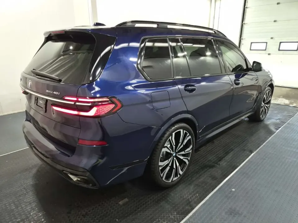 BMW X7 Sports Activity Vehicle Xdrive40i 2023