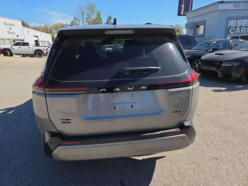 Toyota Rav4 XSE AWD 2026