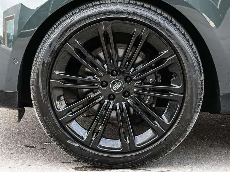 Land Rover Range rover SE 2023