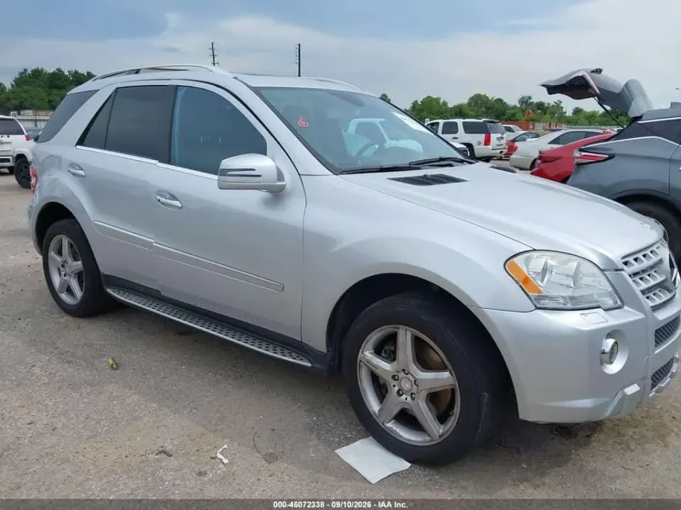 Mercedes-Benz ML 550 4MATIC 2011