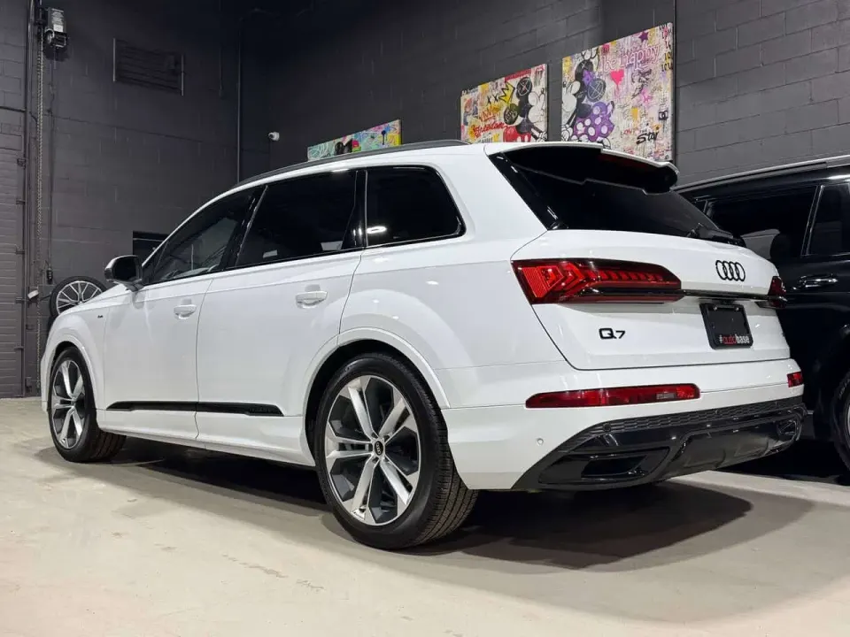 Audi Q7 3.0 Mild Hybrid TECHNIK BLACK OPTICS CLEAN CARFAX! 2022