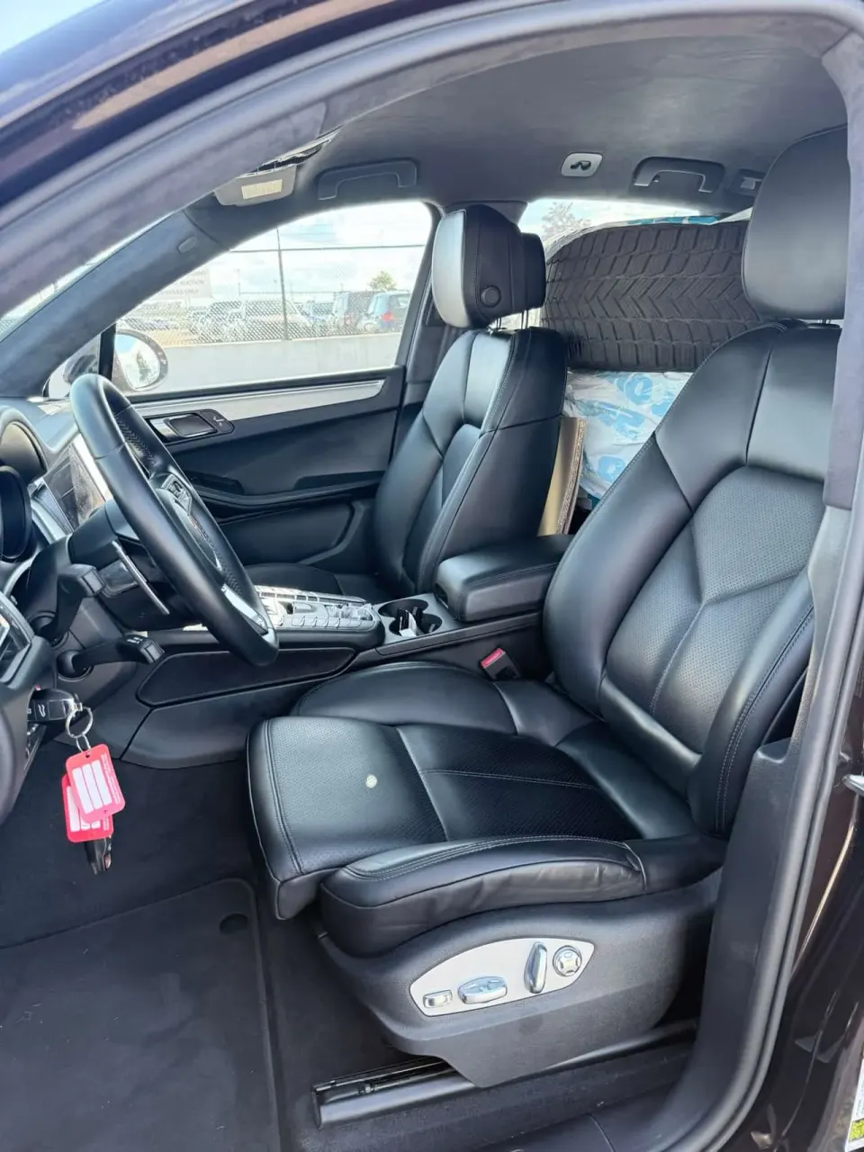 Porsche Macan Turbo 2020
