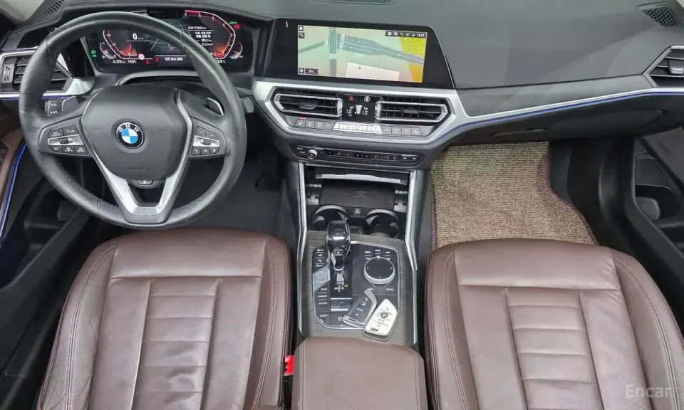 BMW 330i xDrive Luxury 2019