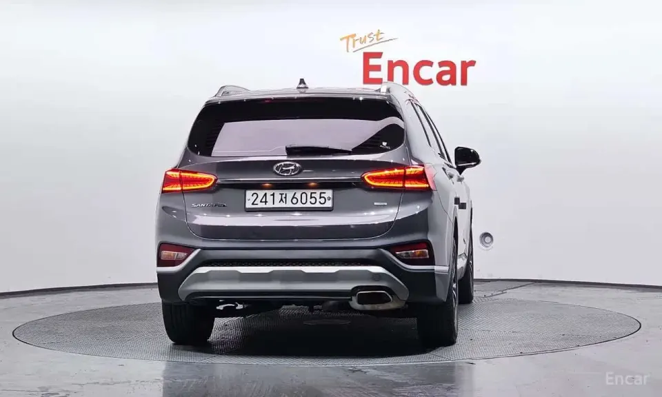 Hyundai Santa fe Gasoline 2.0T 4WD 2019