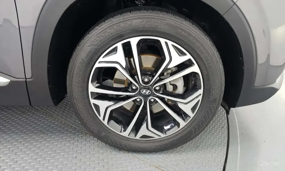 Hyundai Santa fe Gasoline 2.0T 4WD 2019