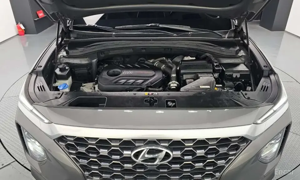 Hyundai Santa fe Gasoline 2.0T 4WD 2019