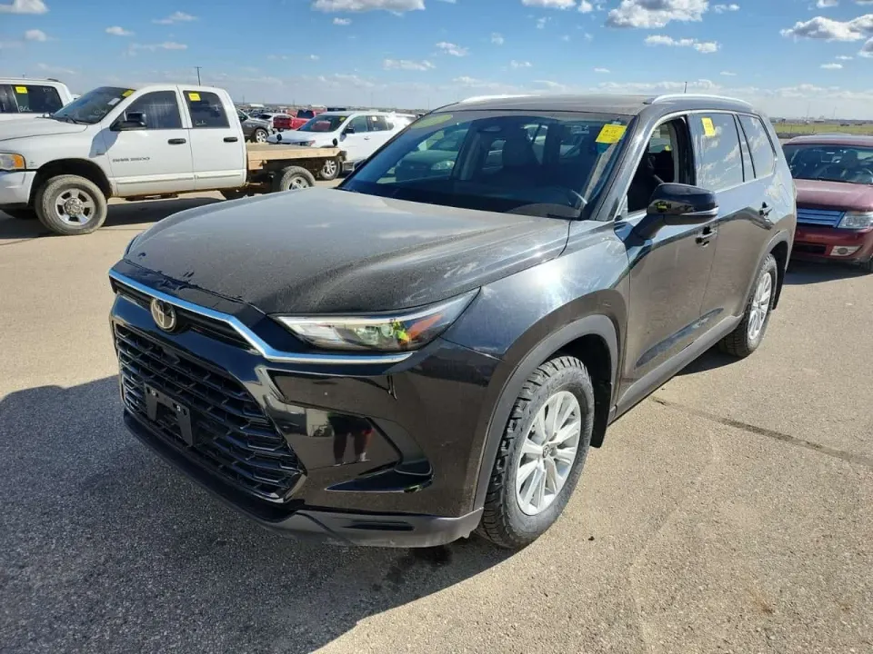 Toyota Highlander XLE 2024