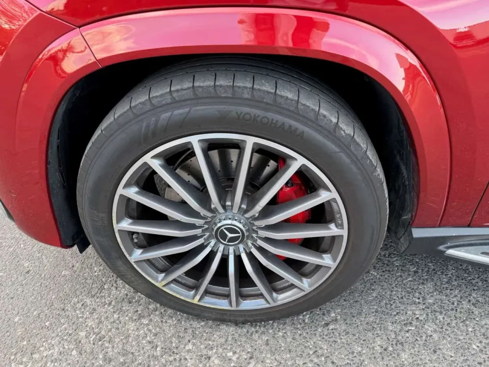 Mercedes-Benz AMG GLS 63 2023