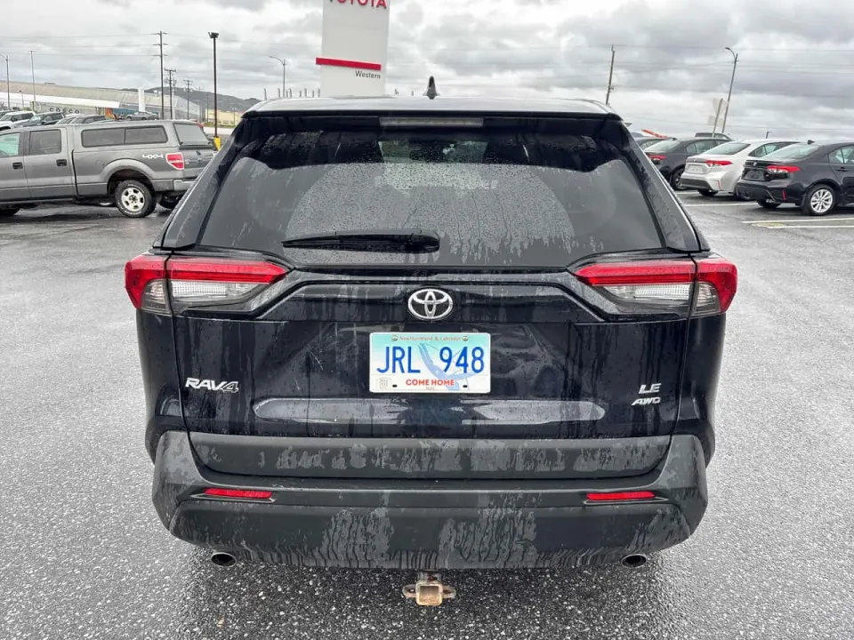 Toyota Rav4 LE 2022