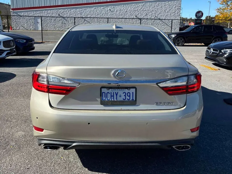 Lexus ES 350 4dr Sdn 2016