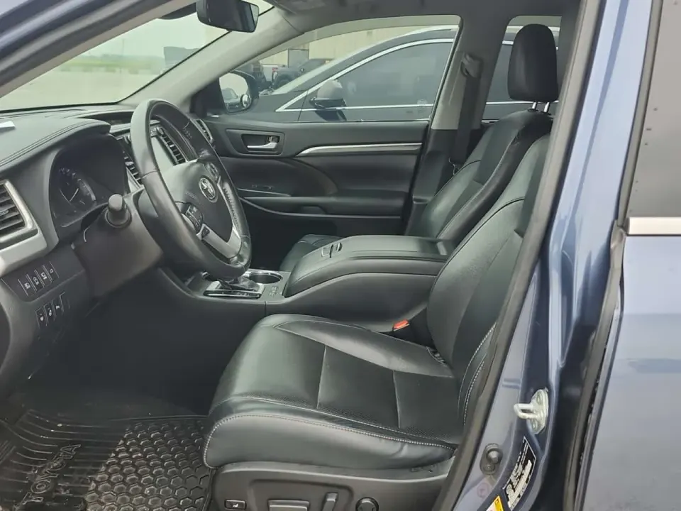 Toyota Highlander Awd Limited 2019