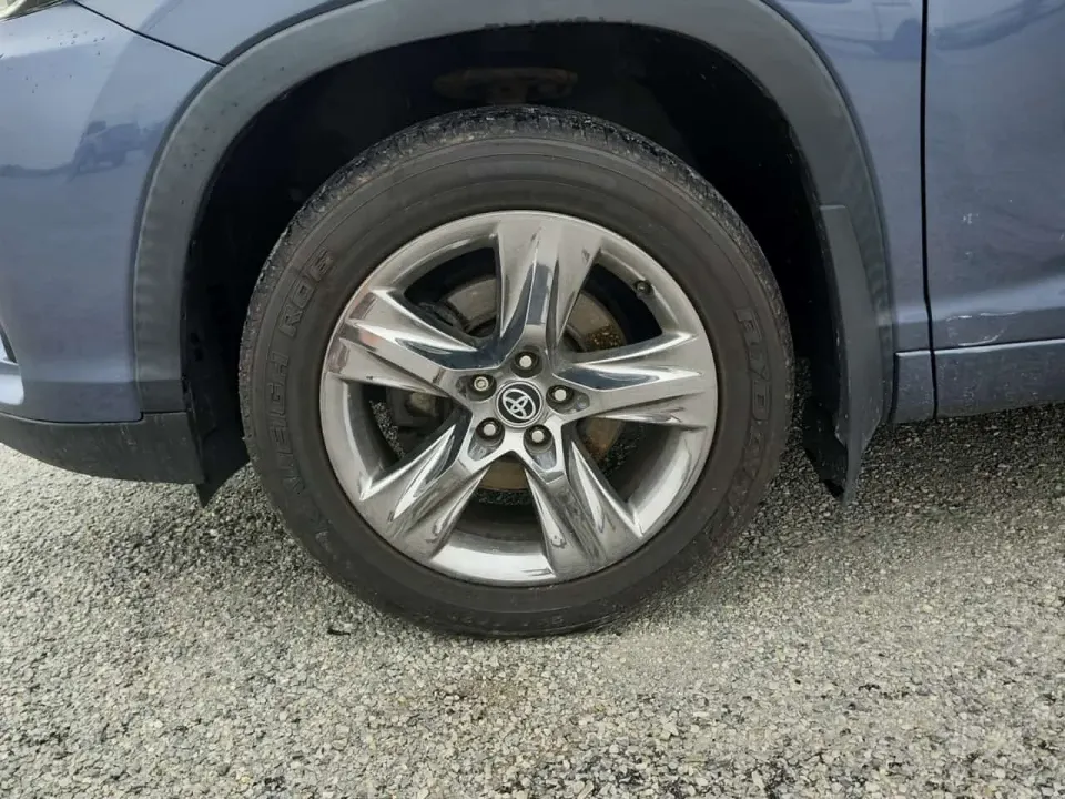 Toyota Highlander Awd Limited 2019