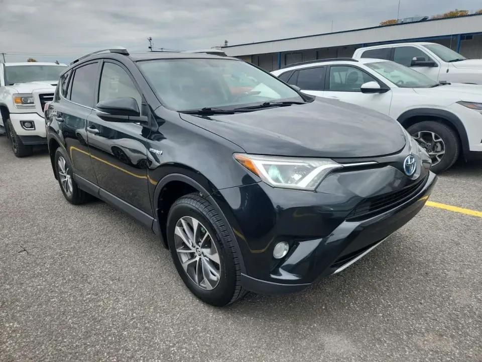 Toyota Rav4 XLE 2016