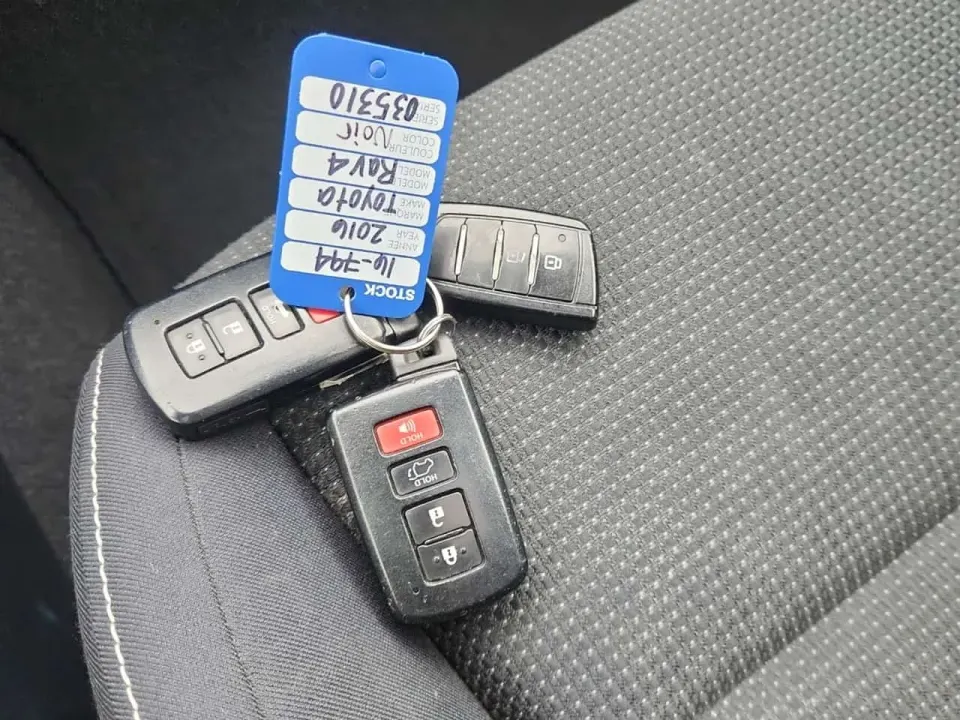 Toyota Rav4 XLE 2016