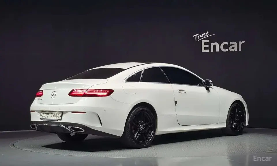 Mercedes-Benz E 220 E220d Coupe 2019