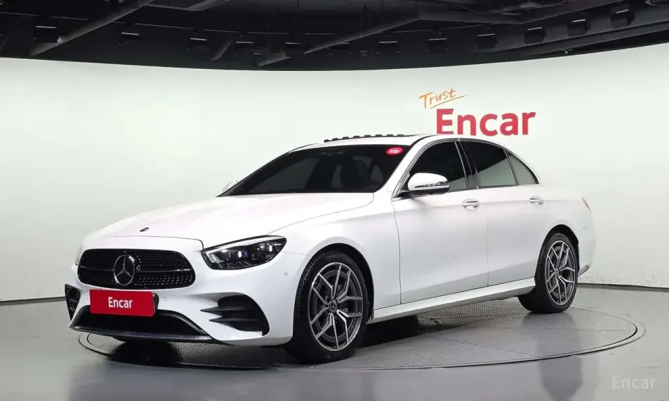 Mercedes-Benz E 220 E220d 4MATIC AMG Line 2020