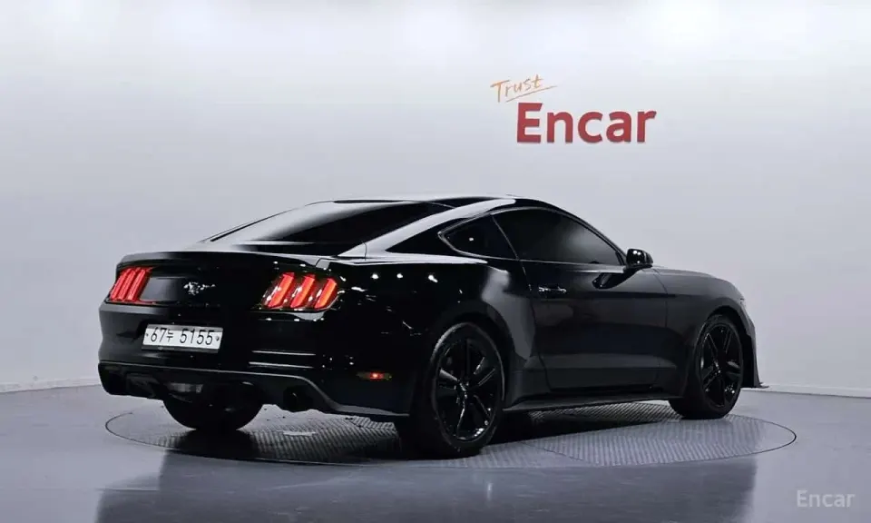 Ford Mustang Coupe 2015