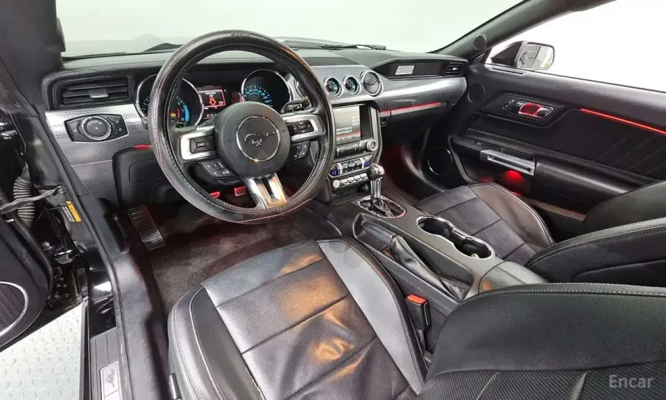 Ford Mustang Coupe 2015