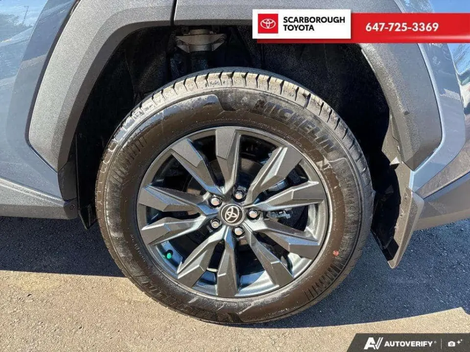 Toyota Rav4 XLE AWD Premium PKG | Panoramic Roof | Leather 2026