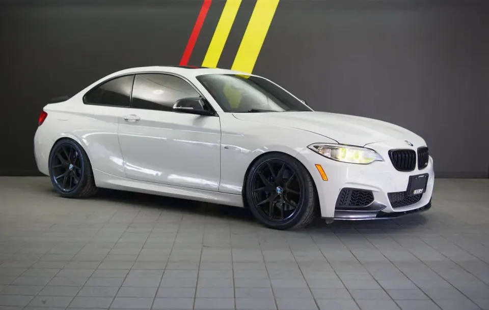 BMW M240i 2dr Cpe M240i xDrive AWD 2017
