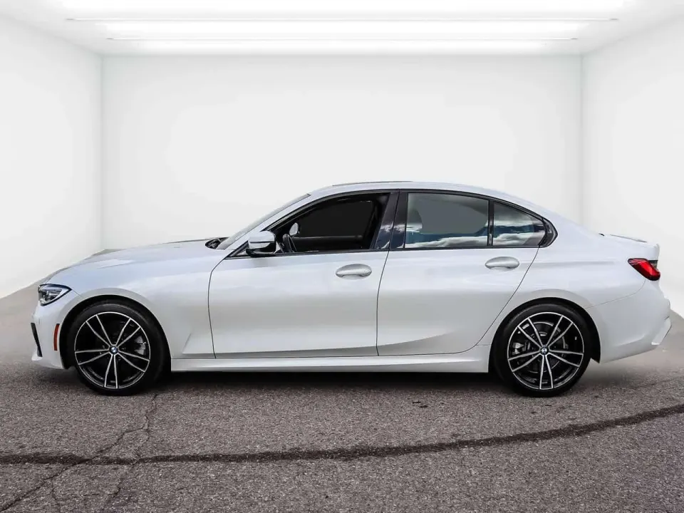 BMW 330i xDrive Sedan (5R79) 2020