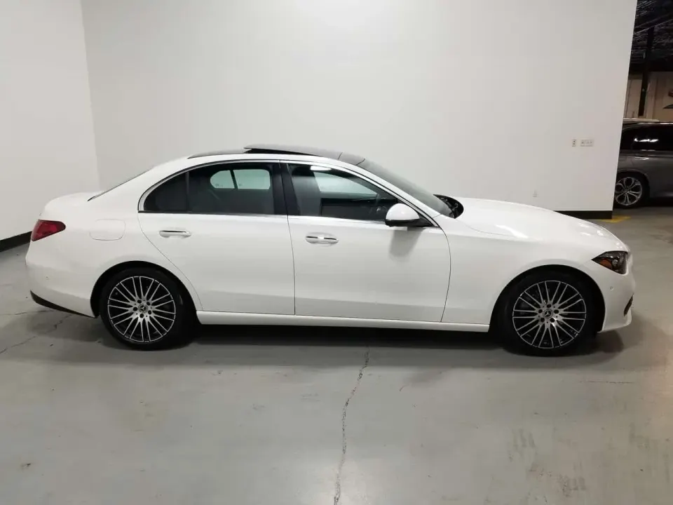 Mercedes-Benz C 300 2024