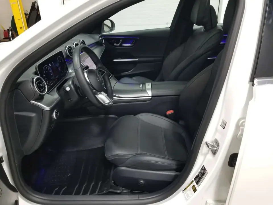 Mercedes-Benz C 300 2024