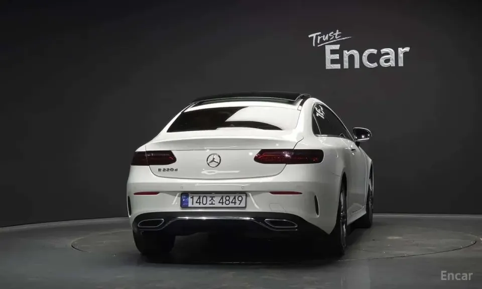 Mercedes-Benz E 220 E220d Coupe 2018