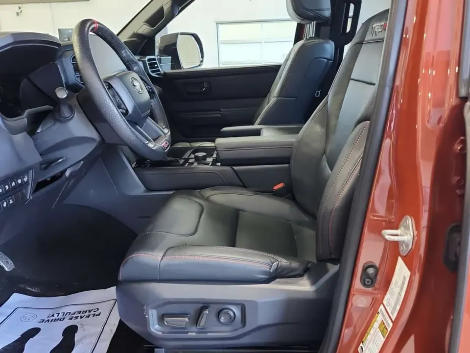 Toyota Tundra 4x4 Crewmax Limited Hybrid Crew Cab Short Bed 2024