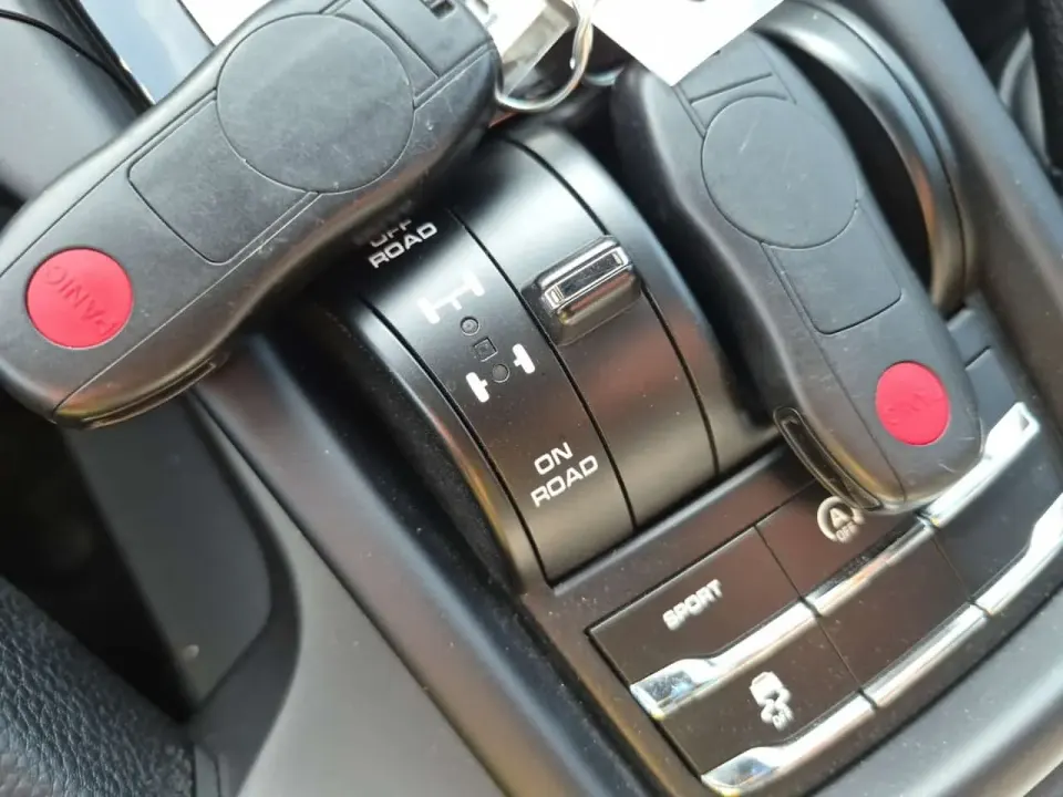 Porsche Cayenne Base / Platinum Edition 2018