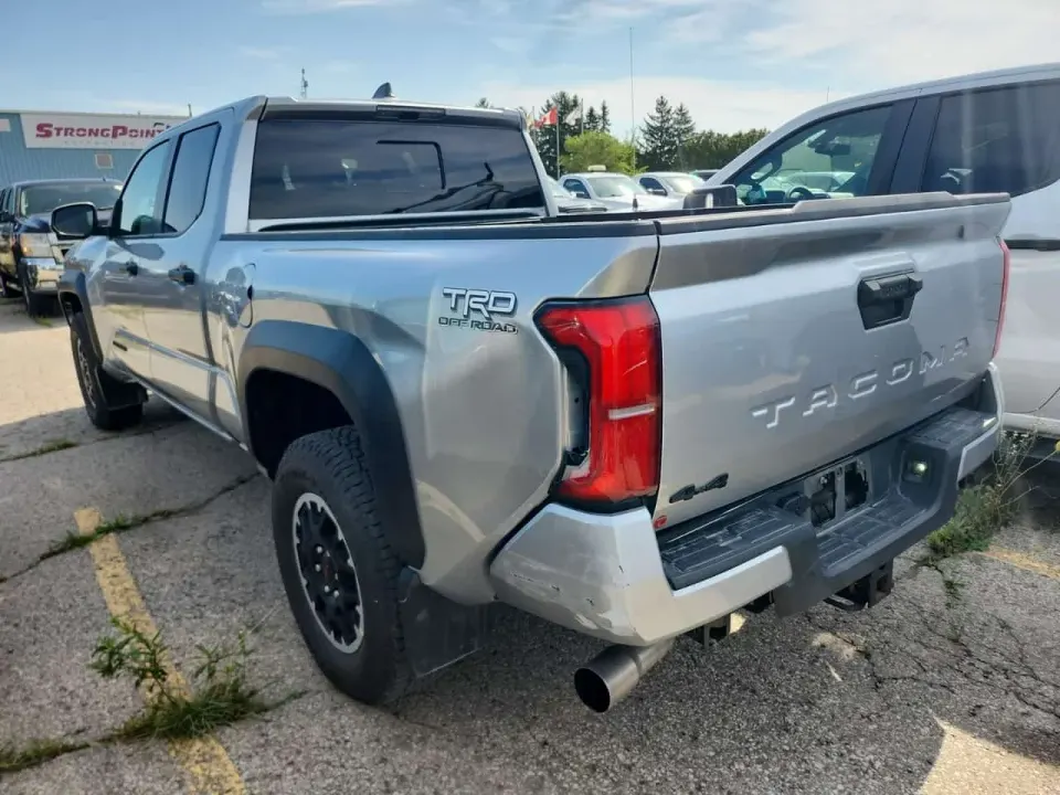 Toyota Tacoma 4x4 Double Cab Auto Crew Cab Std Bed 2024