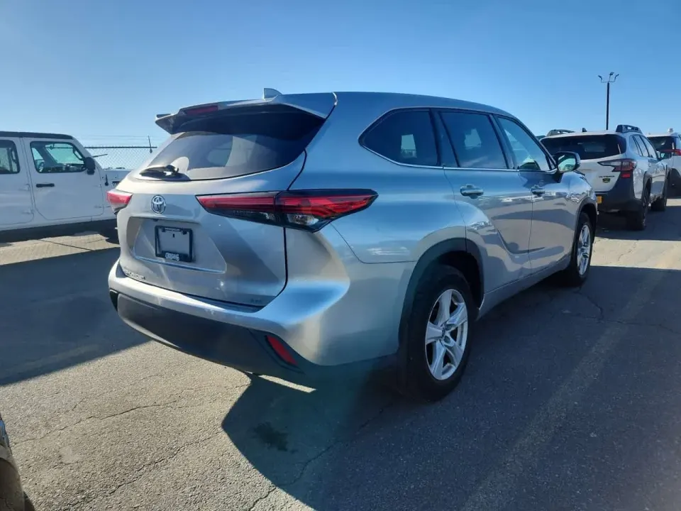 Toyota Highlander Awd Le 2020