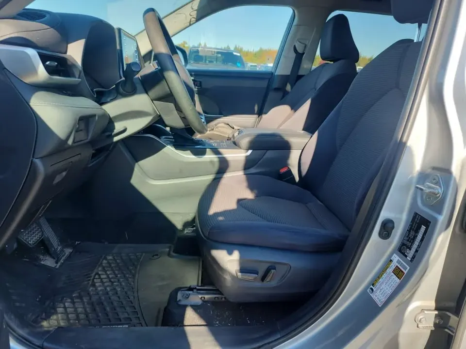 Toyota Highlander Awd Le 2020