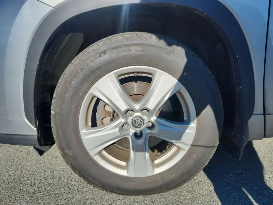 Toyota Highlander Awd Le 2020