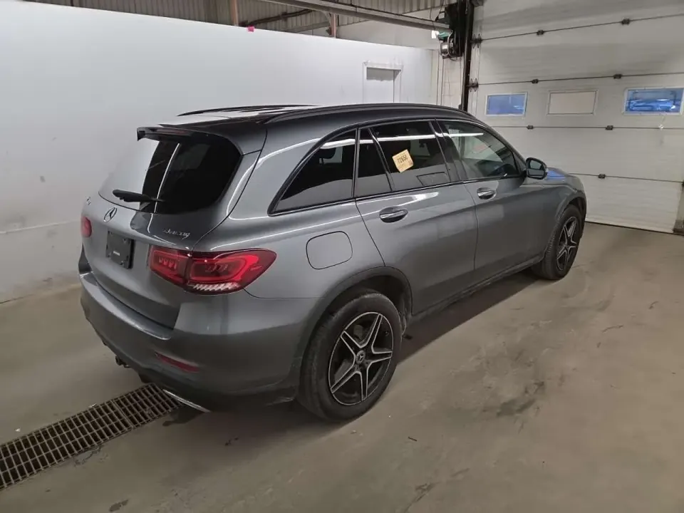 Mercedes-Benz GLC 300 2022