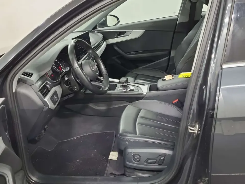 Audi A4 45 Tfsi Quattro Komfort 2023