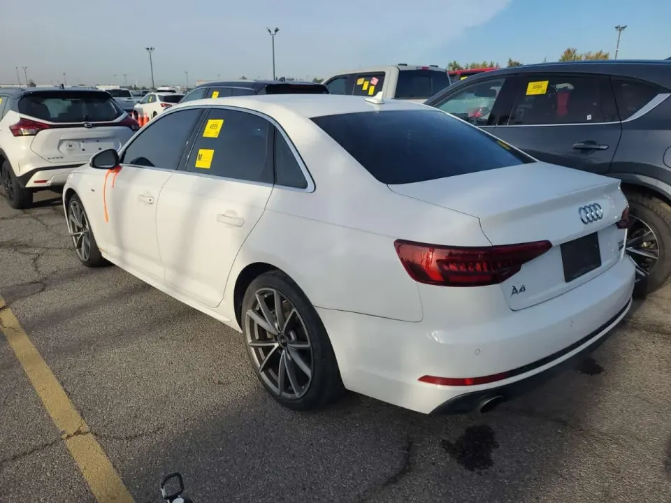 Audi A4 4dr Sdn Auto Quattro Progressiv 2017