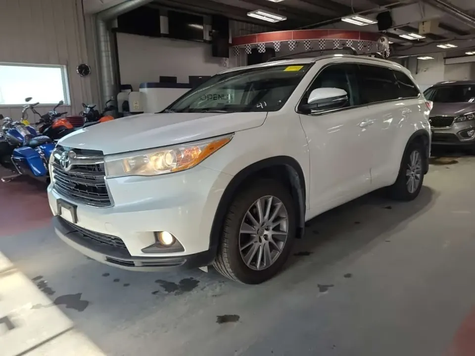 Toyota Highlander XLE 2014