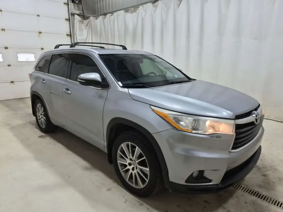 Toyota Highlander XLE 2015