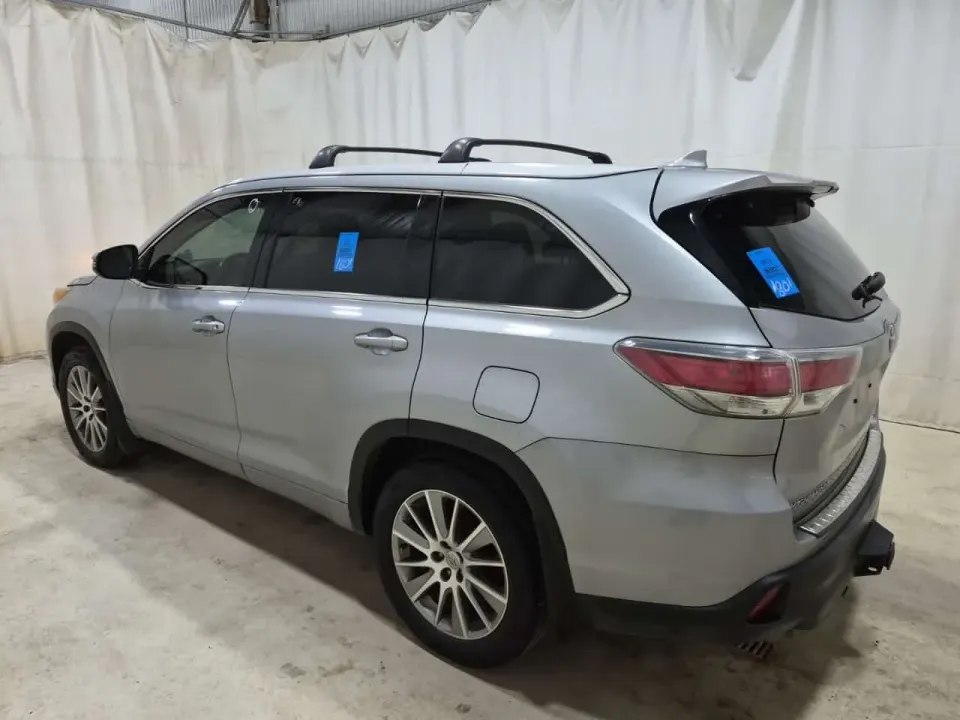 Toyota Highlander XLE 2015