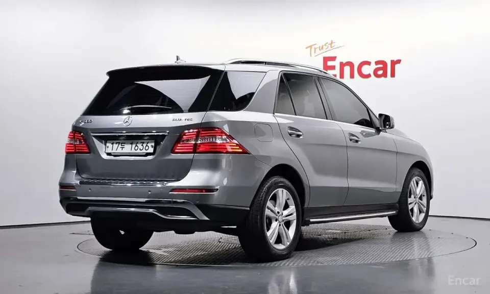 Mercedes-Benz ML 350 ML350 BlueTEC 4MATIC 2014