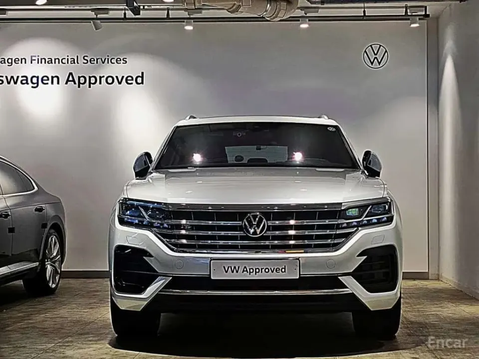 VW Touareg 3.0 TDI R-Line 2023