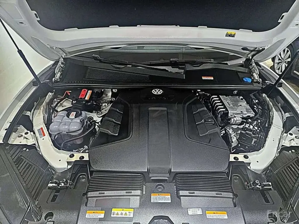 VW Touareg 3.0 TDI R-Line 2023