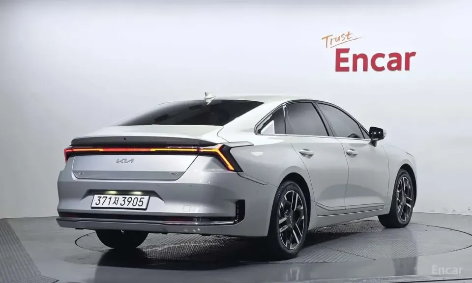Kia K8 Noblesse 2025