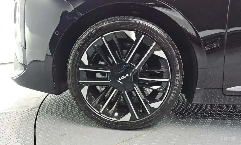 Kia K8 Signature 2024