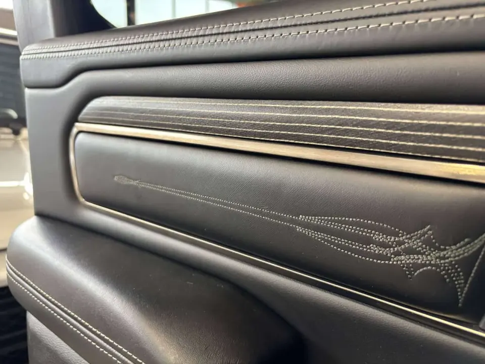 Dodge RAM 1500 Limited|V8HEMI|4X4|NAV|HARMANKARDON|LEATHER|AIRSUS 2020