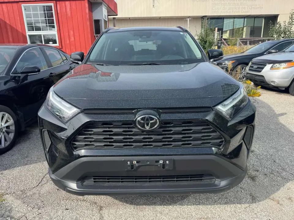 Toyota Rav4 XLE 2025