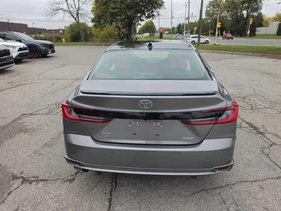 Toyota Camry XSE CVT AWD 2025