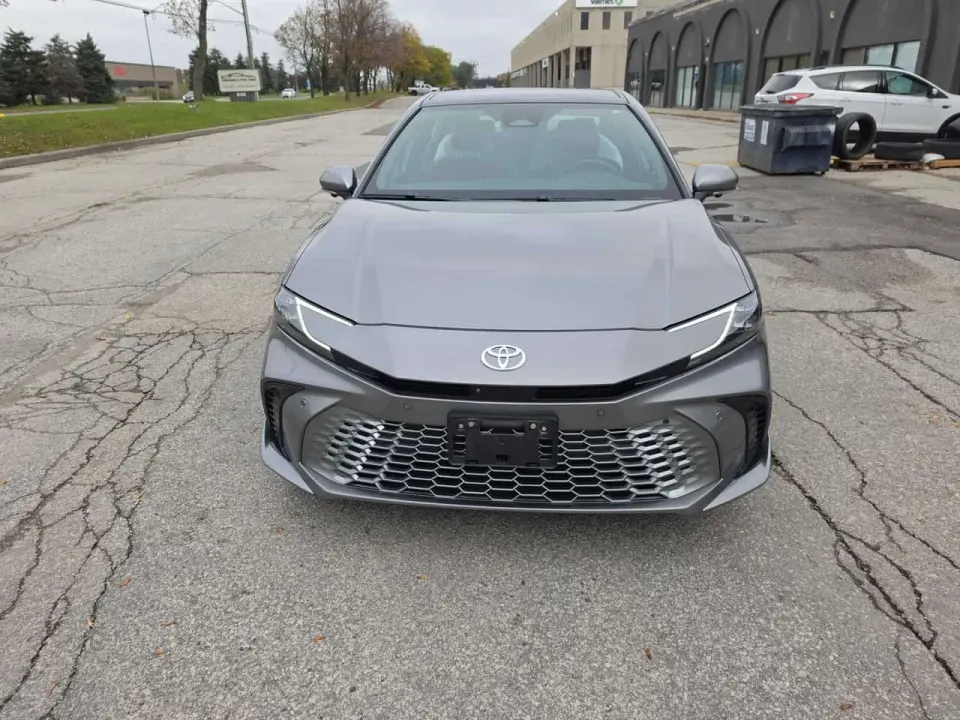 Toyota Camry XSE CVT AWD 2025