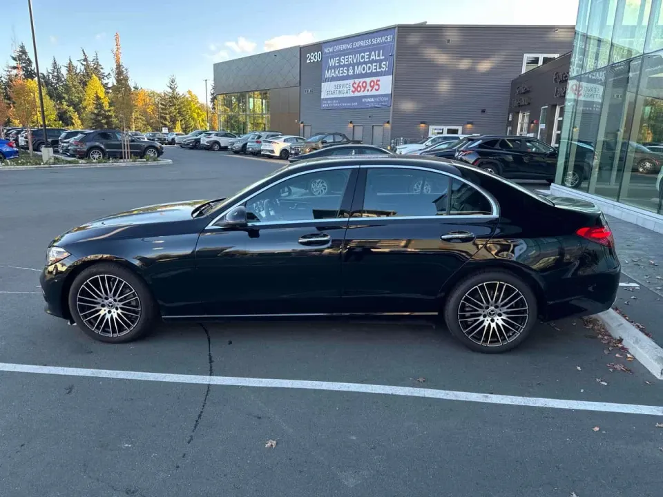 Mercedes-Benz C 300 2025